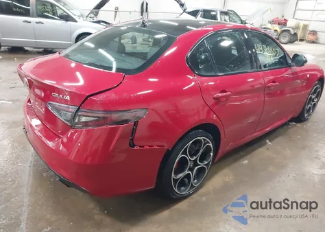 2024 Alfa Romeo Giulia Ti Awd z USA, uszkodzony, nr VIN ZARFANBN9R7680455